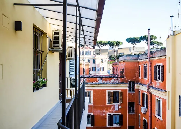 House Candia 111 - Vatican Museum Appartement